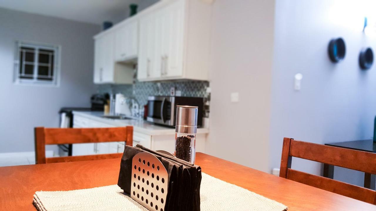 New Kingston Guest Apartments @ Donhead Екстериор снимка